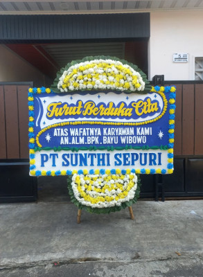 Papan Bunga Duka di Camplong