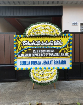Papan Bunga Duka di Camplong
